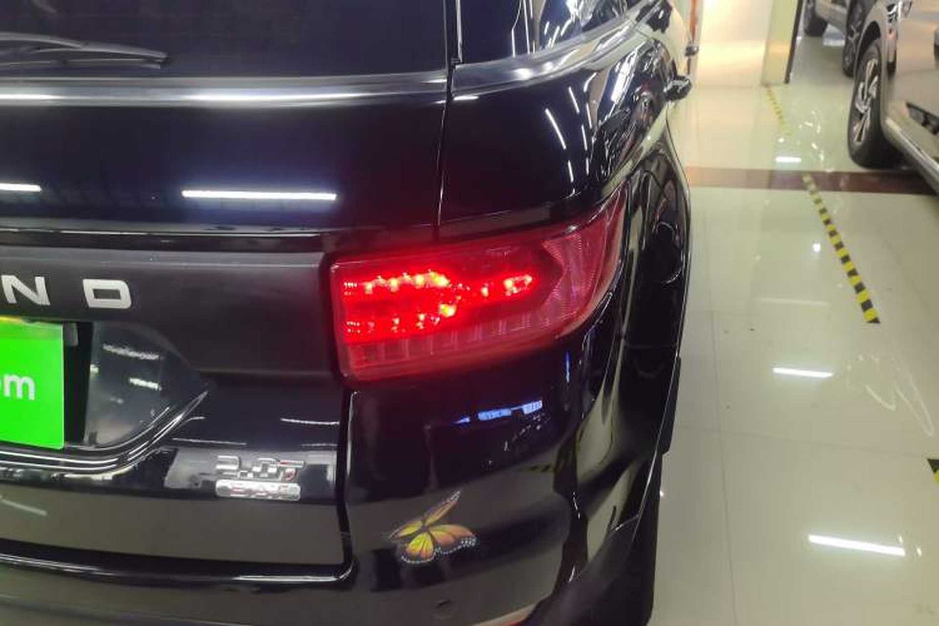 Used Land X7 2015 2.0T Panoramic Flagship Edition Right Rear Taillight