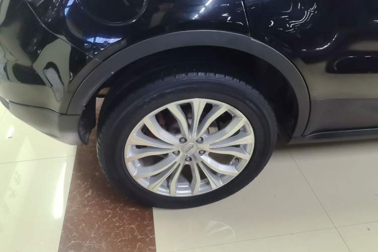 Used Land X7 2015 2.0T Panoramic Flagship Edition Right Rear Wheel Hub