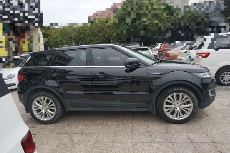 Used Land X7 2015 2.0T Panoramic Prestige Edition Right Side