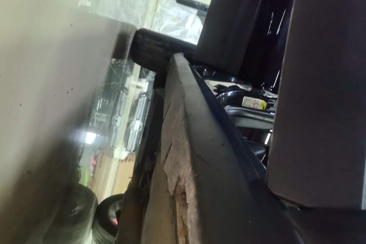 Used Land X7 2015 2.0T Panoramic Flagship Edition Right Side Sill
