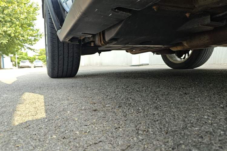 Used Land X7 2015 2.0T Panoramic Prestige Edition Right Side Sill
