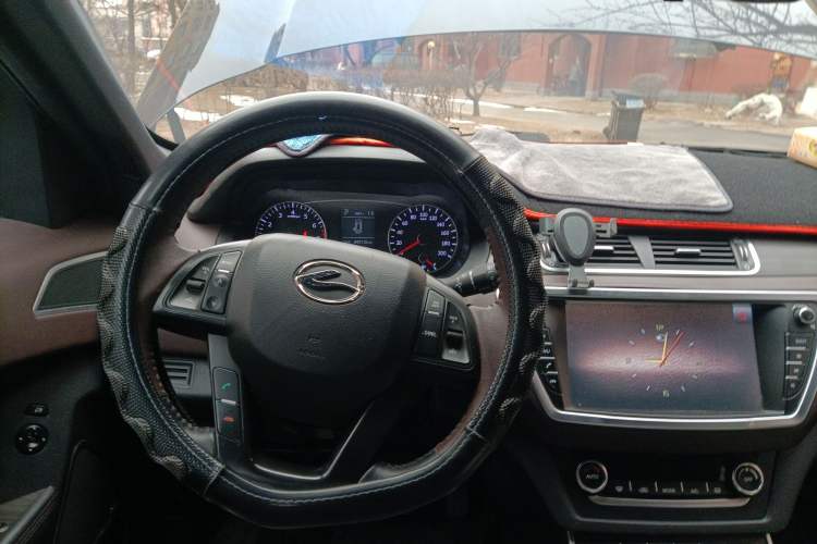 Used Land X7 2015 2.0T Panoramic Flagship Edition Steering Wheel