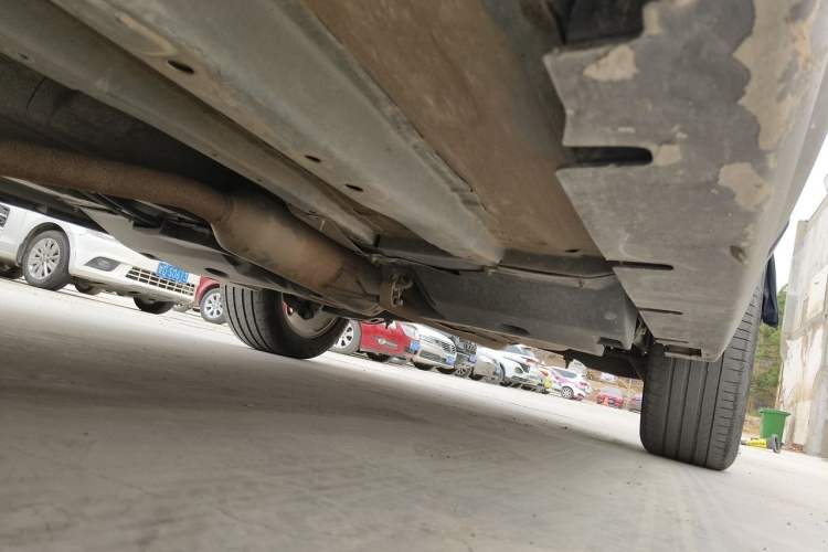 Used Land X7 2015 2.0T Panoramic Prestige Edition Chassis Front Left