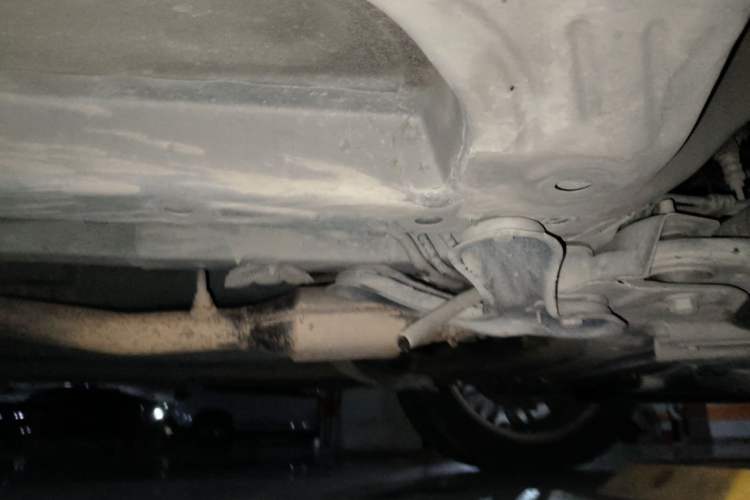 Used Land X7 2015 2.0T Panoramic Prestige Edition Chassis Front Right