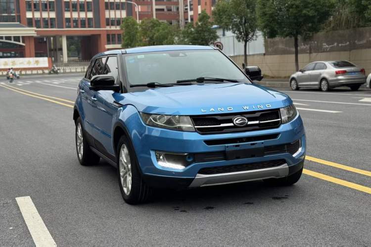 Used Land X7 2015 2.0T Panoramic Prestige Edition Exterior 2