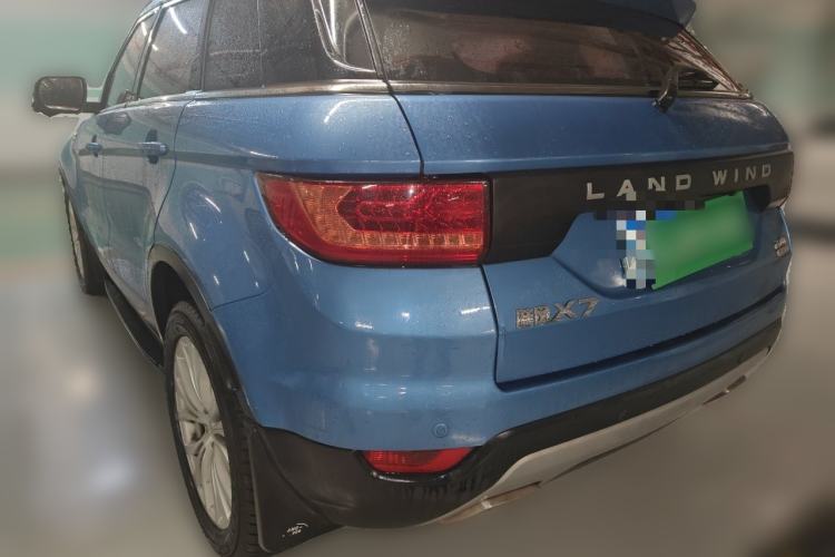 Used Land X7 2015 2.0T Panoramic Flagship Edition Exterior 3