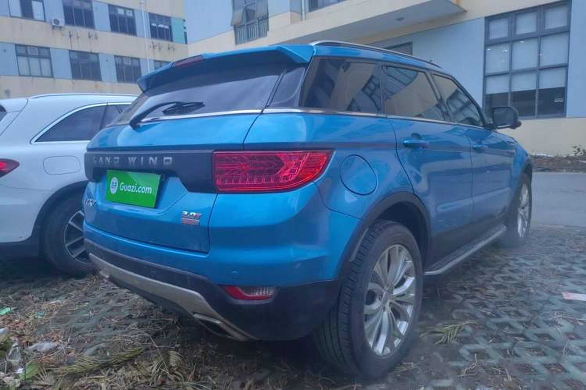 Used Land X7 2015 2.0T Panoramic Flagship Edition Exterior 3