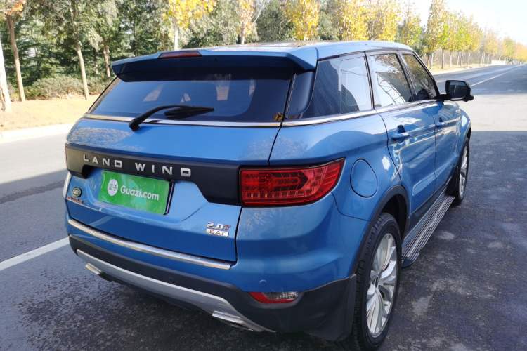 Used Land X7 2015 2.0T Panoramic Prestige Edition Exterior 3
