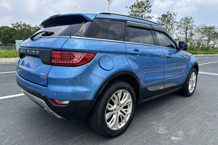 Used Land X7 2015 2.0T Panoramic Prestige Edition Exterior 5