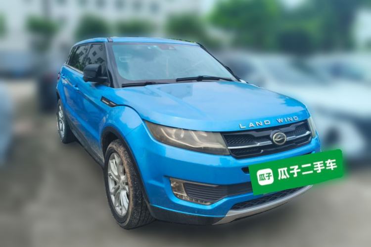 Used Land X7 2015 2.0T Panoramic Prestige Edition Front Right 45 Deg