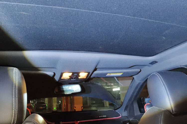 Used Land X7 2015 2.0T Panoramic Flagship Edition Headliner