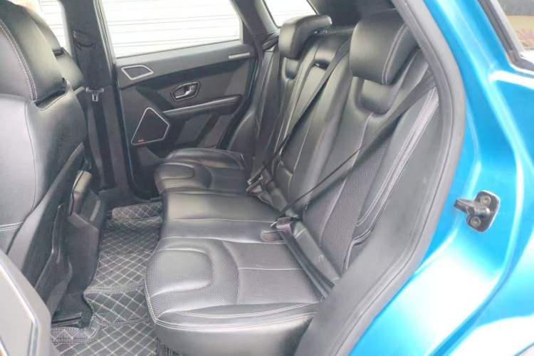 Used Land X7 2015 2.0T Panoramic Flagship Edition Interior 3