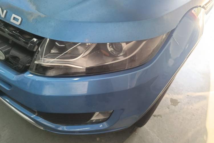 Used Land X7 2015 2.0T Panoramic Prestige Edition Left Front Headlight