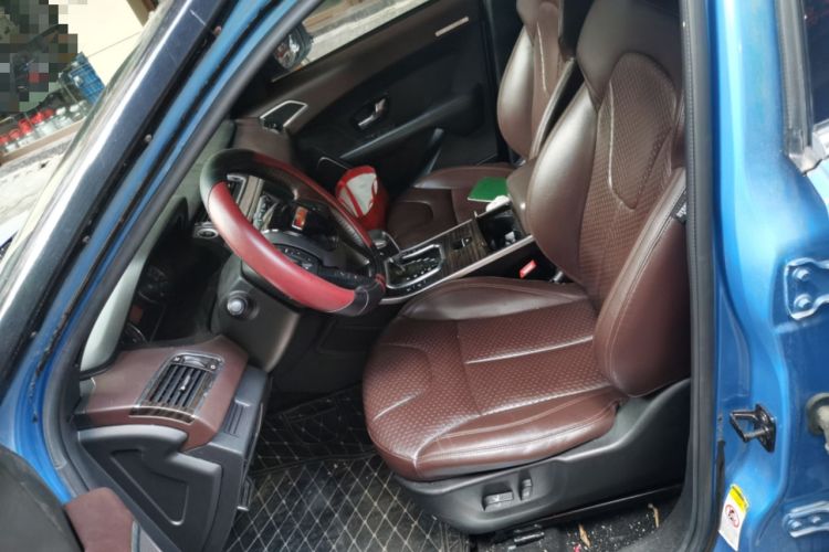 Used Land X7 2015 2.0T Panoramic Prestige Edition Left Front Seat