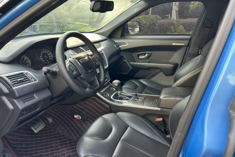 Used Land X7 2015 2.0T Panoramic Prestige Edition Left Front Seat