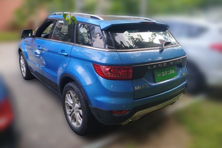 Used Land X7 2015 2.0T Panoramic Flagship Edition Rear Left 45 Deg