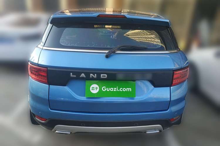 Used Land X7 2015 2.0T Panoramic Luxury Edition Rear