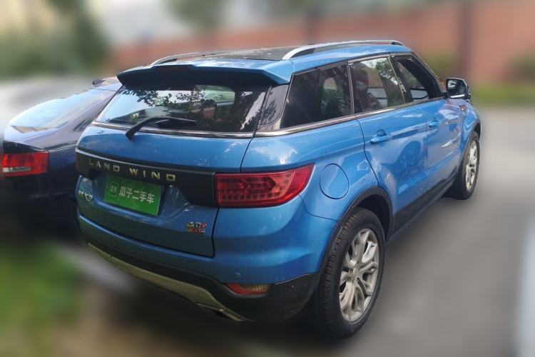 Used Land X7 2015 2.0T Panoramic Flagship Edition Rear Right 45 Deg