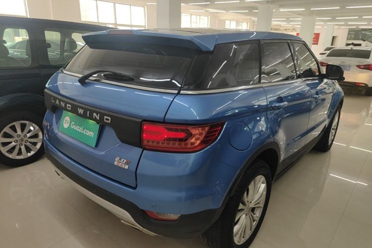 Used Land X7 2015 2.0T Panoramic Prestige Edition Rear Right 45 Deg