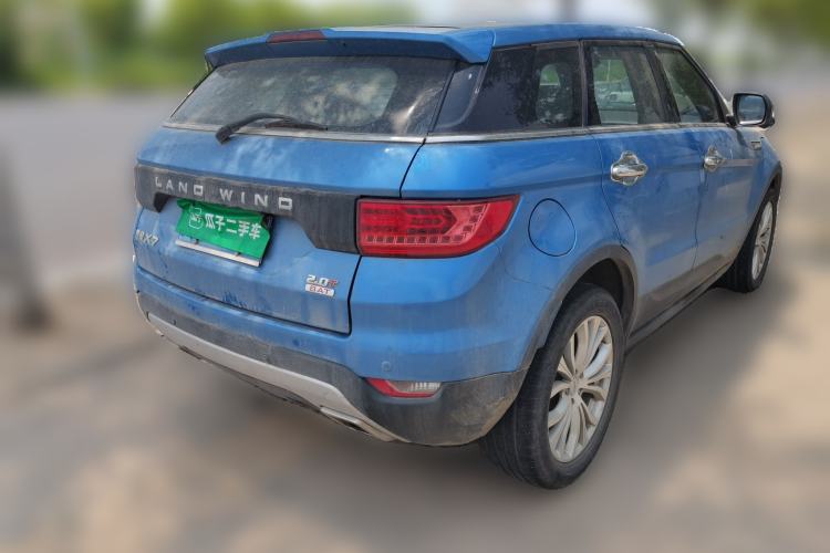 Used Land X7 2015 2.0T Panoramic Prestige Edition Rear Right 45 Deg