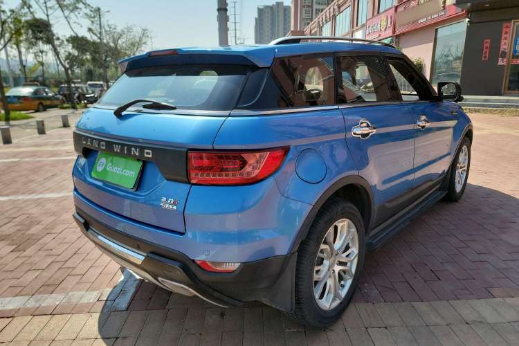 Used Land X7 2015 2.0T Panoramic Flagship Edition Rear Right 45 Deg