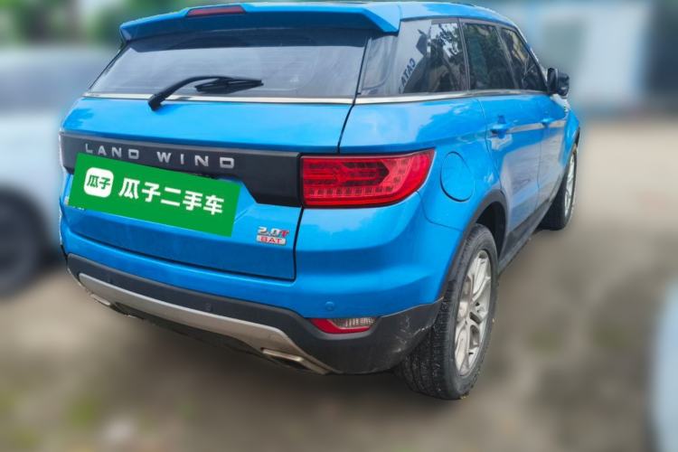 Used Land X7 2015 2.0T Panoramic Prestige Edition Rear Right 45 Deg