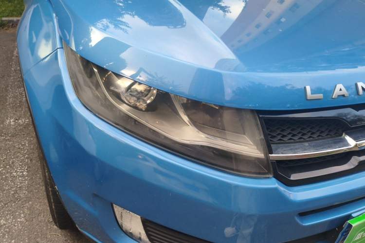 Used Land X7 2015 2.0T Panoramic Flagship Edition Right Front Headlight