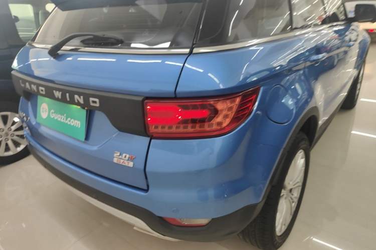 Used Land X7 2015 2.0T Panoramic Prestige Edition Right Rear Taillight