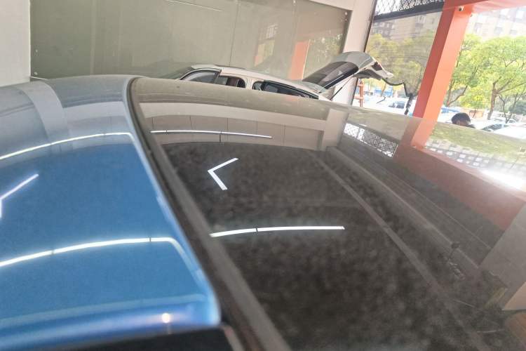 Used Land X7 2015 2.0T Panoramic Prestige Edition Roof