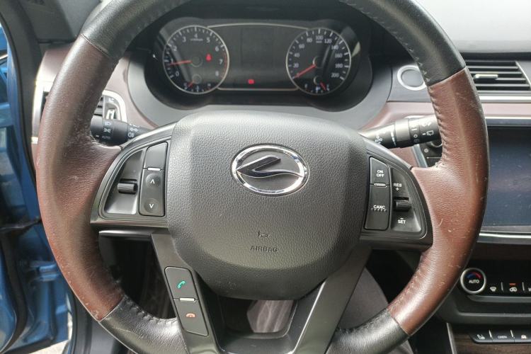 Used Land X7 2015 2.0T Panoramic Flagship Edition Steering Wheel
