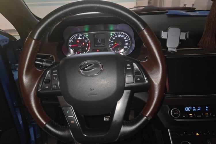 Used Land X7 2015 2.0T Panoramic Flagship Edition Steering Wheel