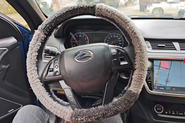 Used Land X7 2015 2.0T Panoramic Prestige Edition Steering Wheel