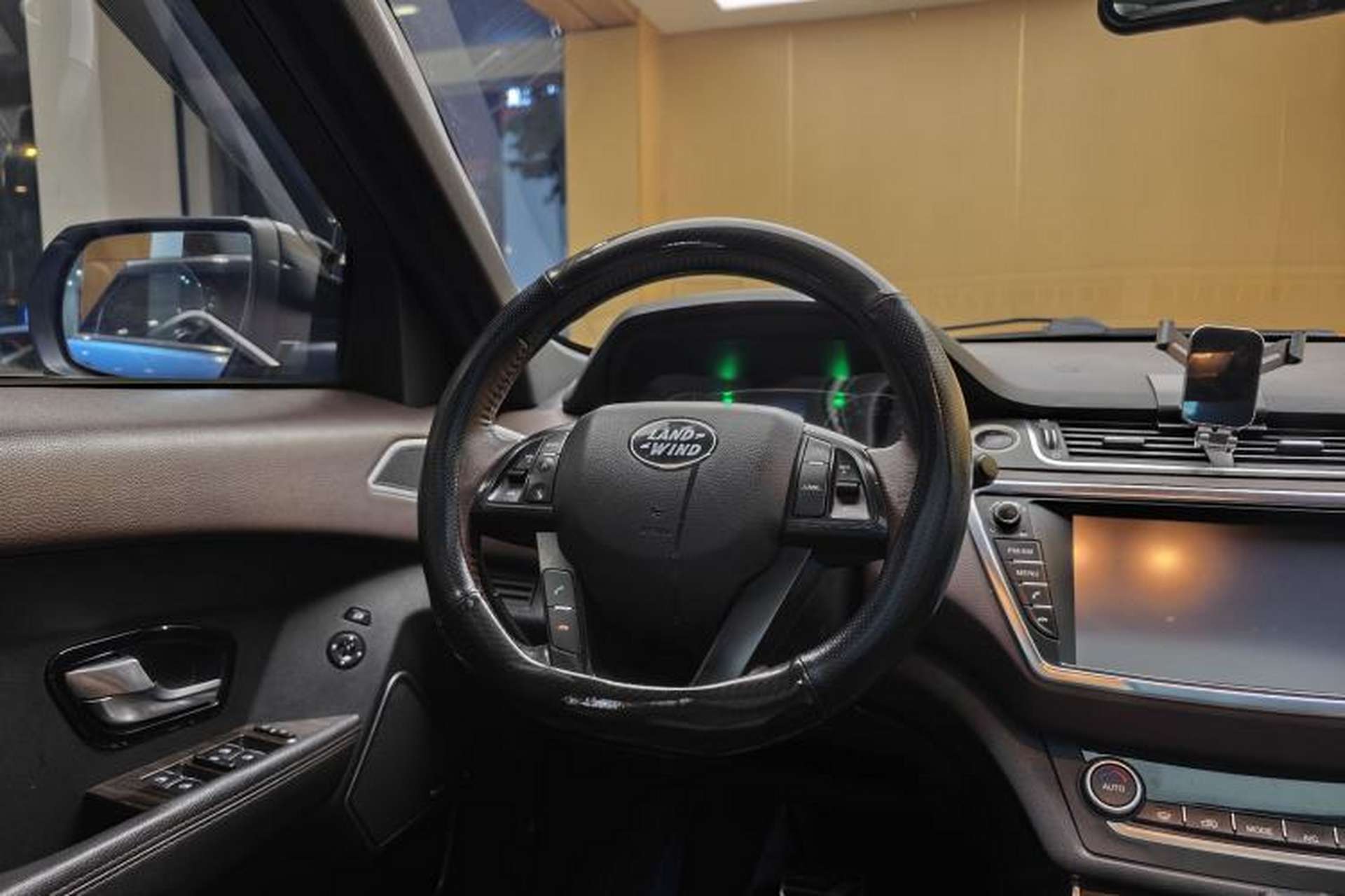 Used Land X7 2015 2.0T Panoramic Flagship Edition Steering Wheel
