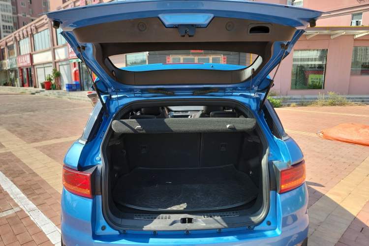 Used Land X7 2015 2.0T Panoramic Flagship Edition Trunk