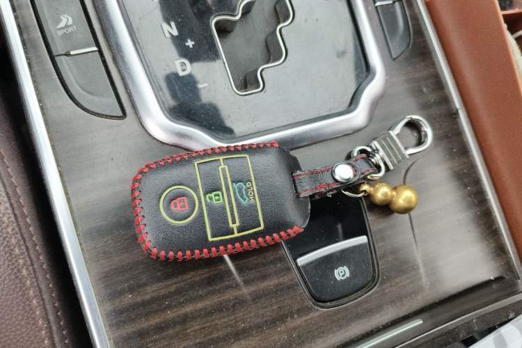 Used Land X7 2015 2.0T Panoramic Prestige Edition Vehicle Key