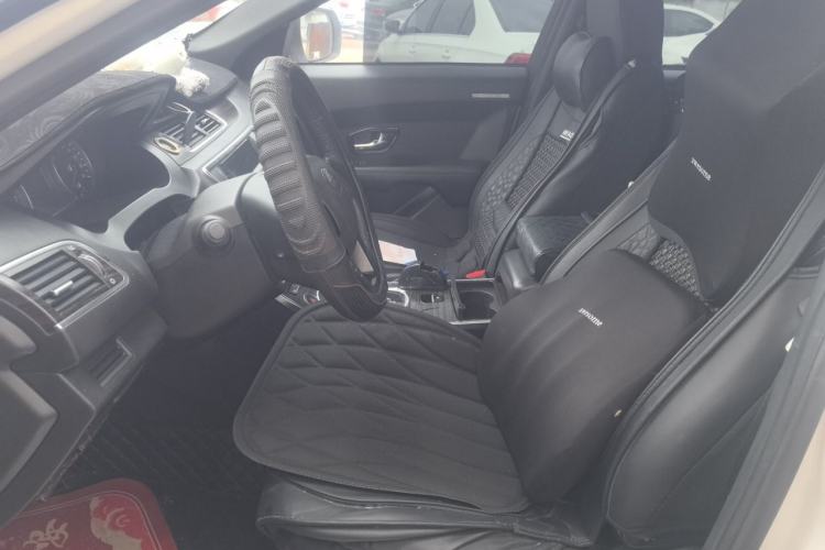 Used Land X7 2015 2.0T Panoramic Prestige Edition Left Front Seat