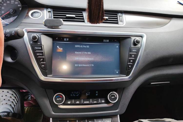 Used Land X7 2015 2.0T Panoramic Flagship Edition Audio And AC Panel