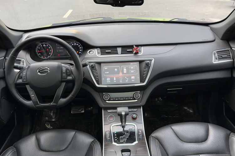 Used Land X7 2015 2.0T Panoramic Flagship Edition Center Console