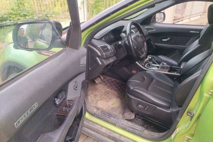 Used Land X7 2015 2.0T Panoramic Prestige Edition Driver Seat