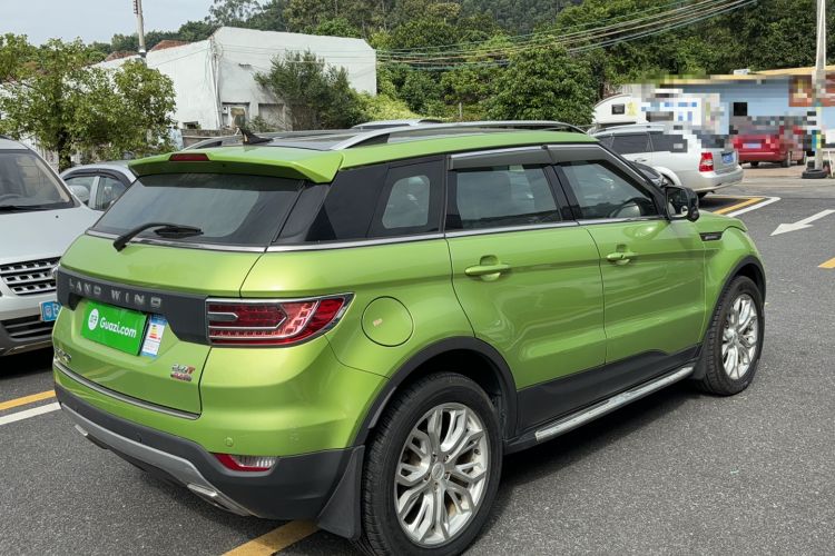 Used Land X7 2015 2.0T Panoramic Prestige Edition Exterior 4
