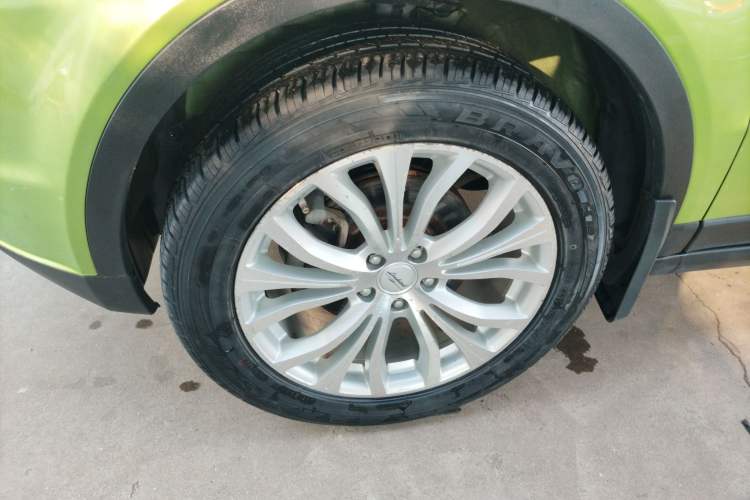 Used Land X7 2015 2.0T Panoramic Prestige Edition Exterior 7