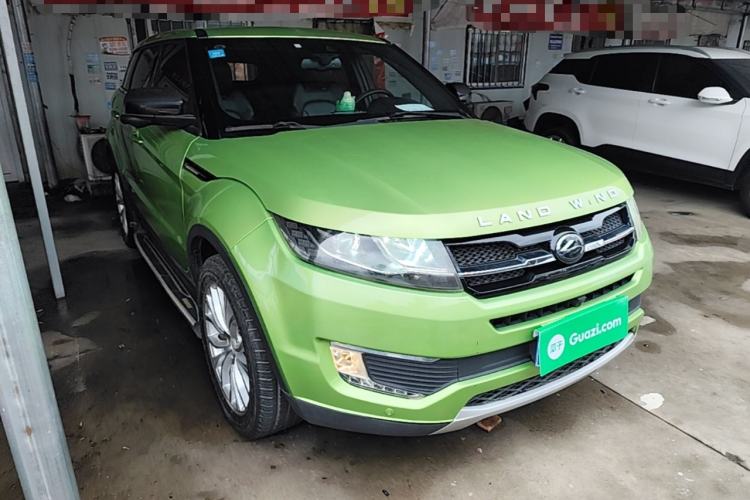 Used Land X7 2015 2.0T Panoramic Prestige Edition Front Right 45 Deg