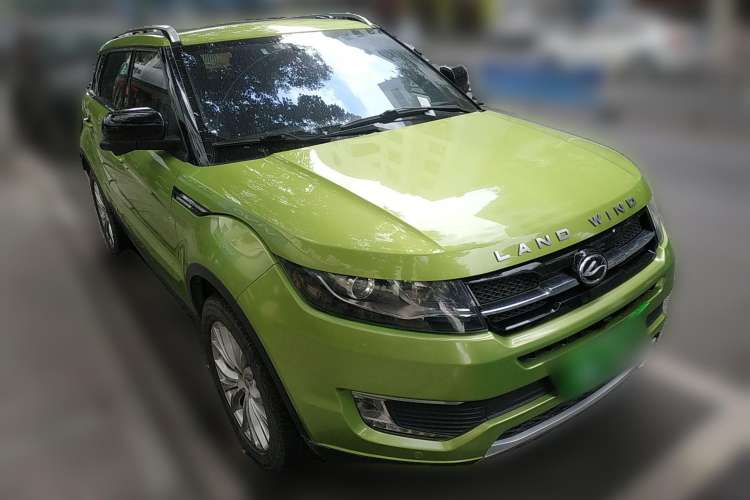 Used Land X7 2015 2.0T Panoramic Flagship Edition Front Right 45 Deg