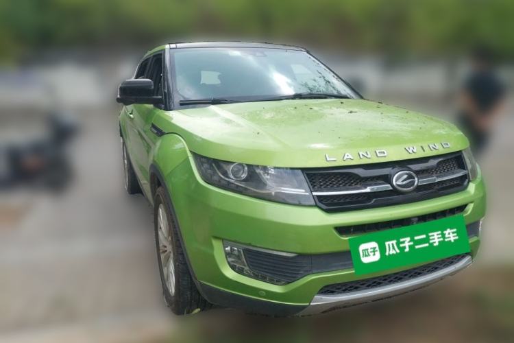 Used Land X7 2015 2.0T Panoramic Prestige Edition Front Right 45 Deg