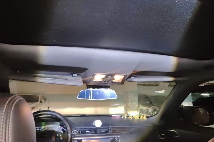 Used Land X7 2015 2.0T Panoramic Flagship Edition Headliner