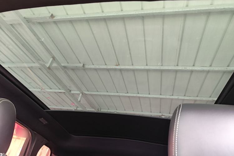 Used Land X7 2015 2.0T Panoramic Prestige Edition Headliner
