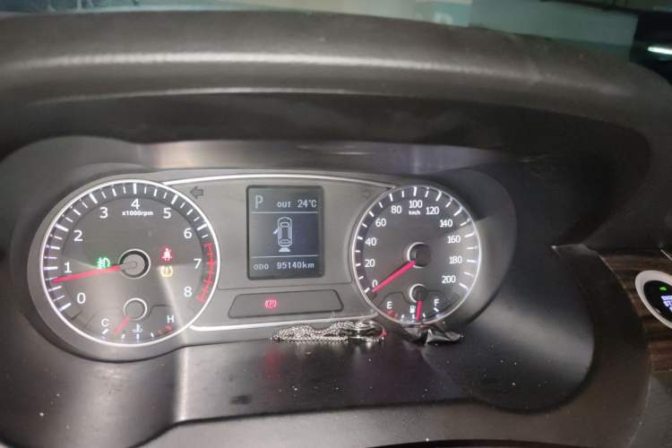 Used Land X7 2015 2.0T Panoramic Flagship Edition Instrument Cluster