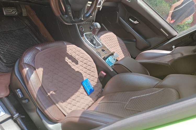 Used Land X7 2015 2.0T Panoramic Prestige Edition Left Front Seat