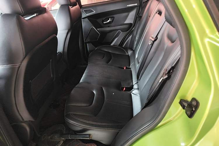 Used Land X7 2015 2.0T Panoramic Prestige Edition Left Rear Seat