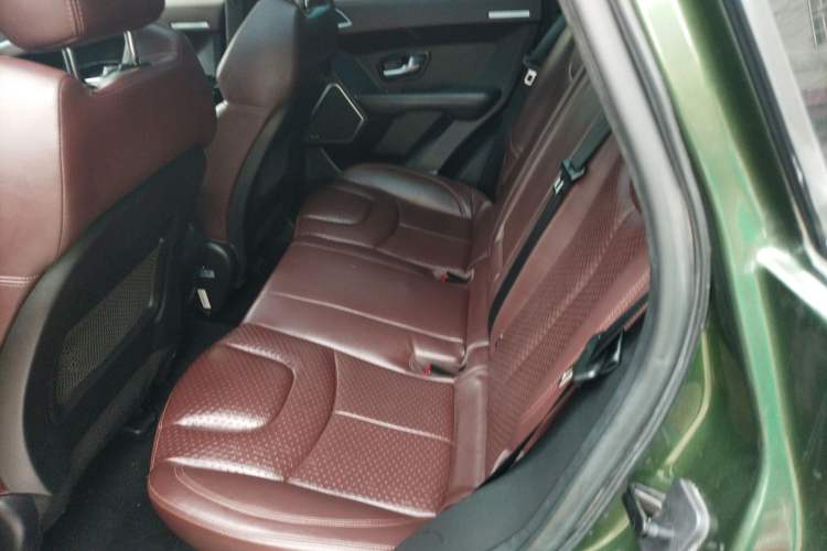 Used Land X7 2015 2.0T Panoramic Prestige Edition Left Rear Seat